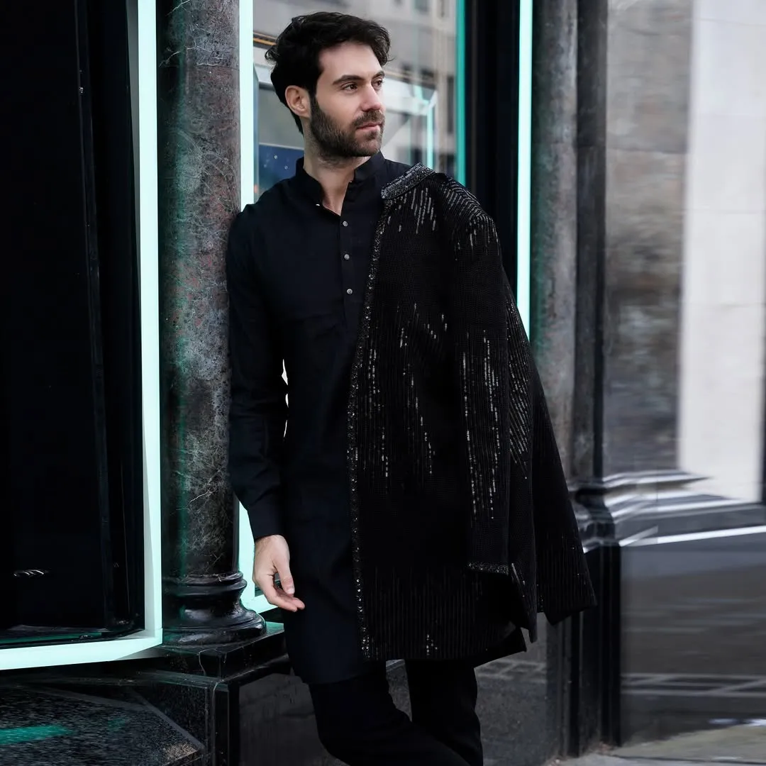 AARIZ KURTA & TROUSER WITH OPEN JACKET