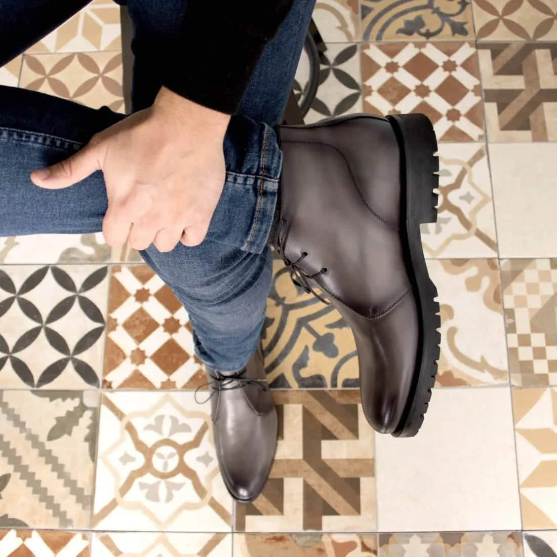Chukka Boots en cuir gris - Semelles Commando