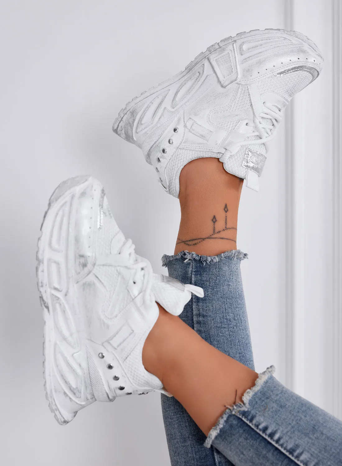 ELLIOT - Sneakers Chunky Bianche con Dettagli Silver