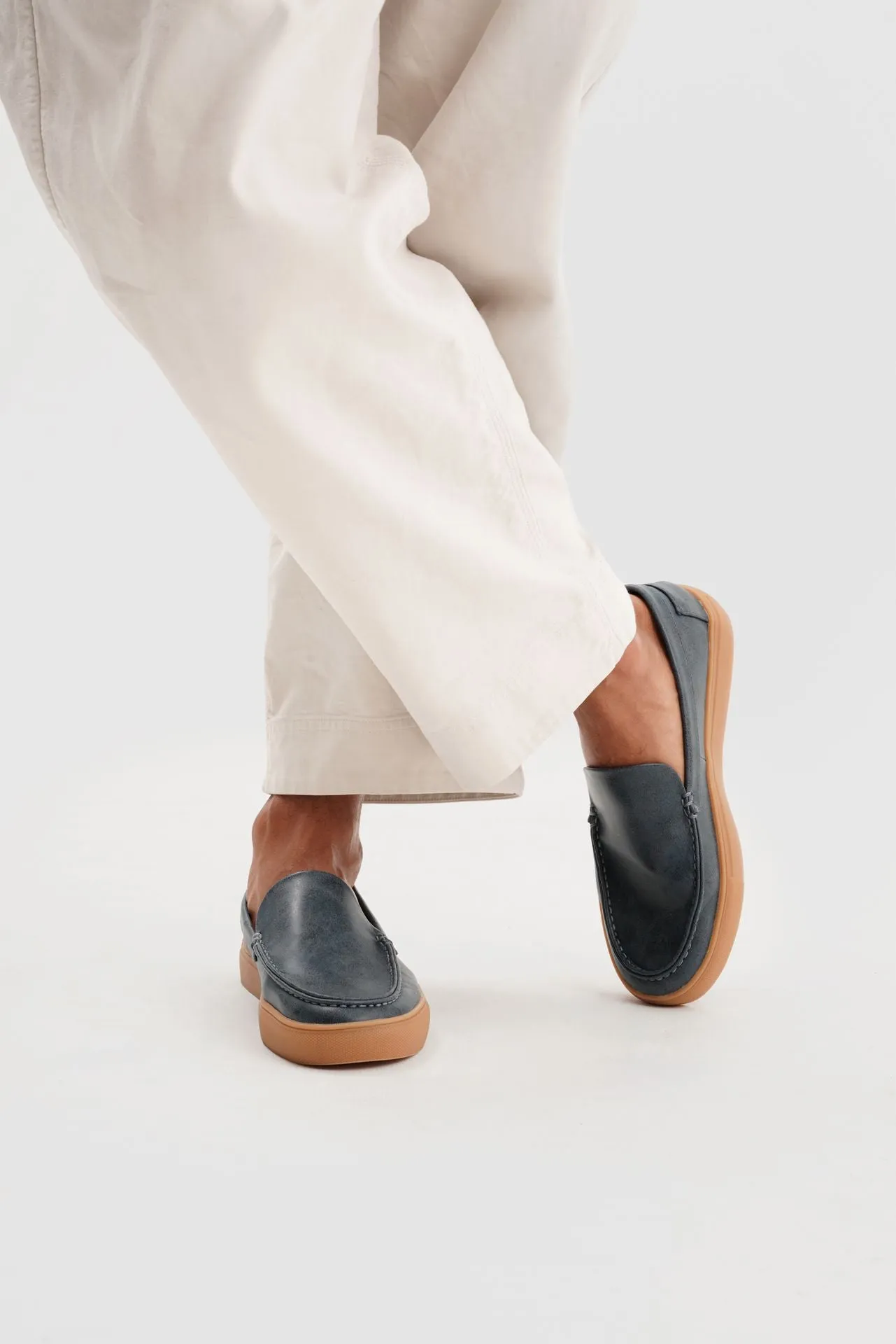 LOAFER VEGAN SUEDE PEWTER GREY