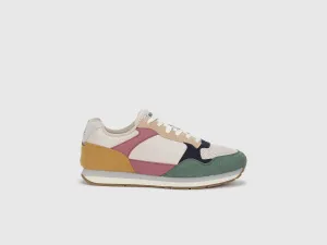 Men PU Suede Overlays Sneakers