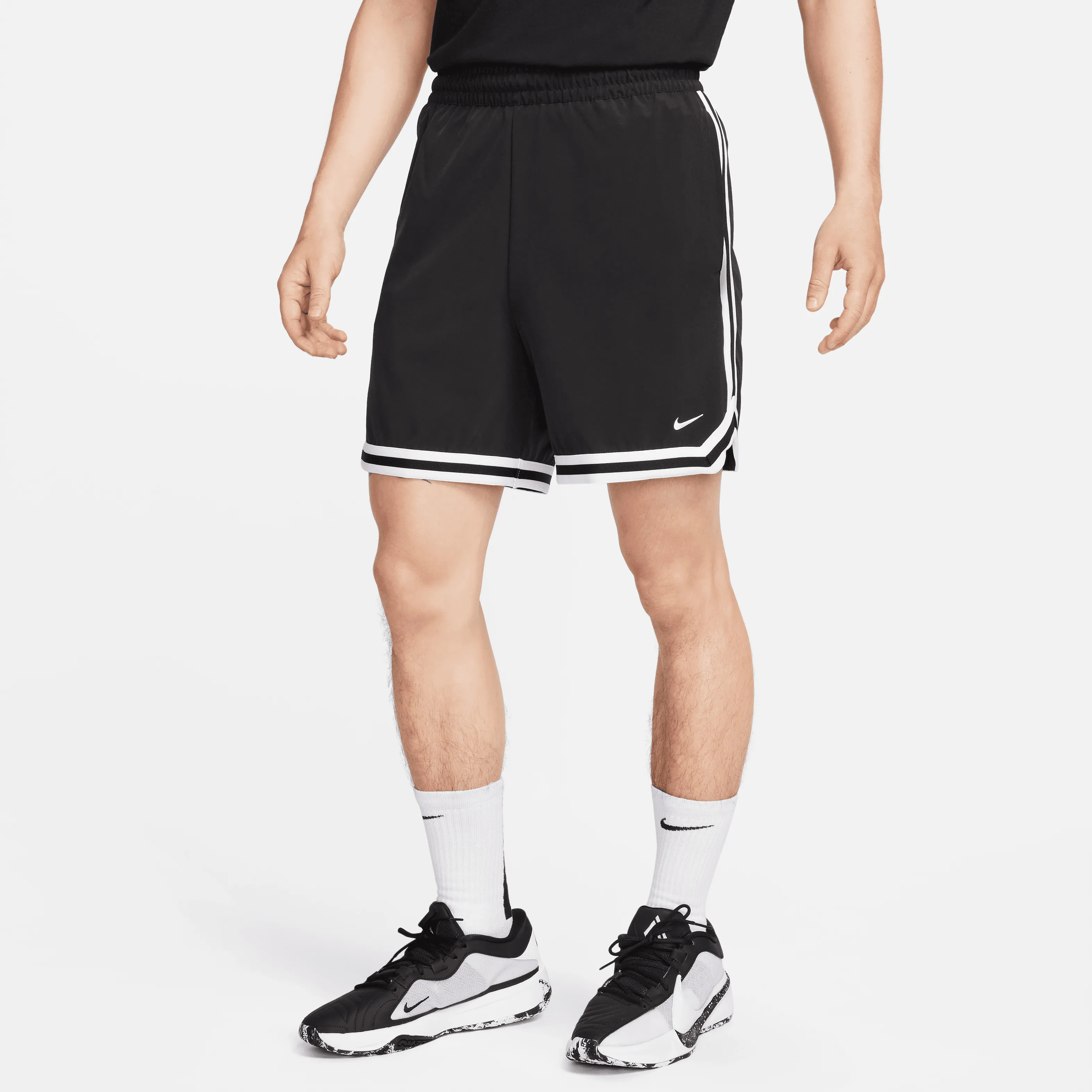 Nike DNA Men's Dri-FIT 6' UV Woven Basketball Shorts
