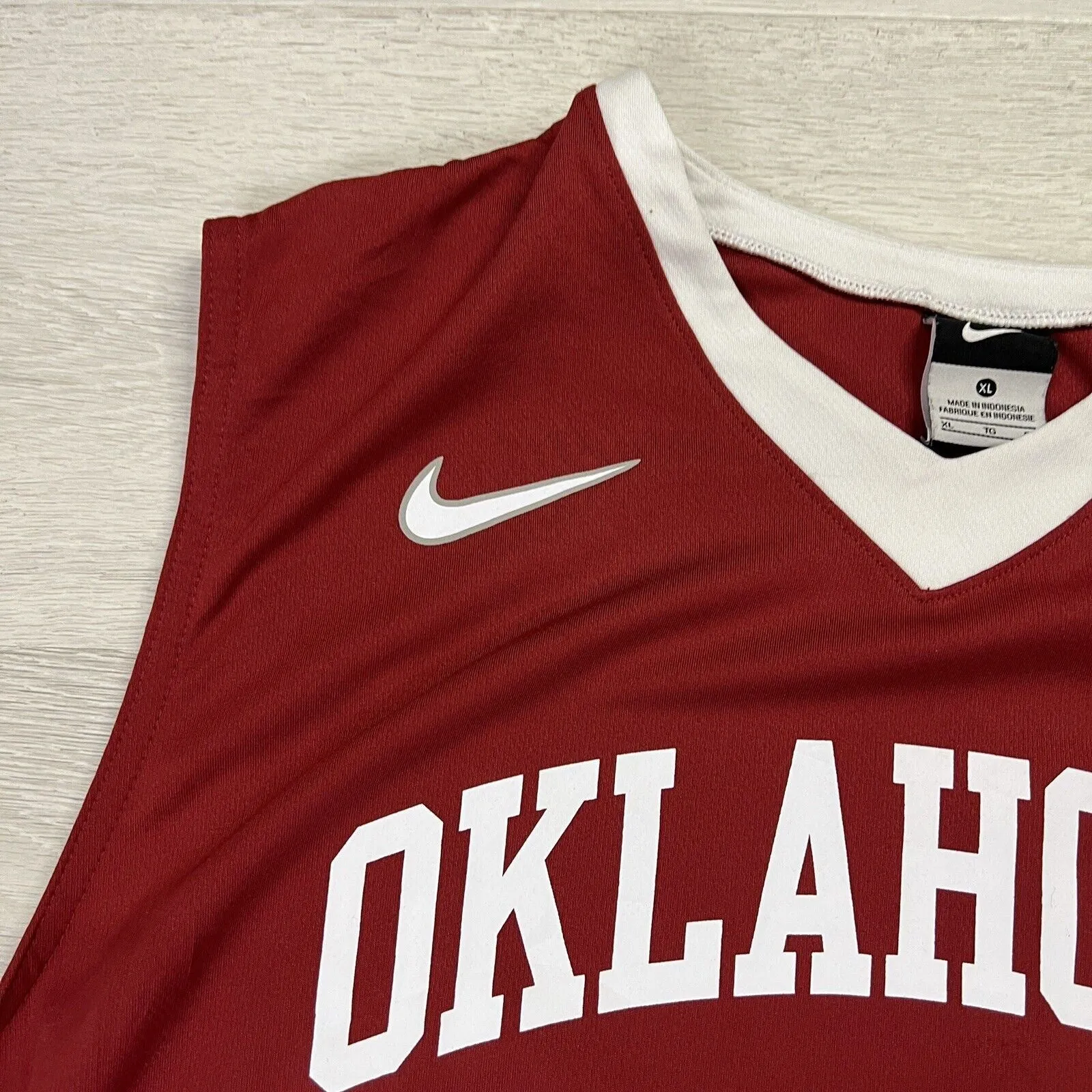 Nike Oklahoma Sooners Basketball Jersey Size XL