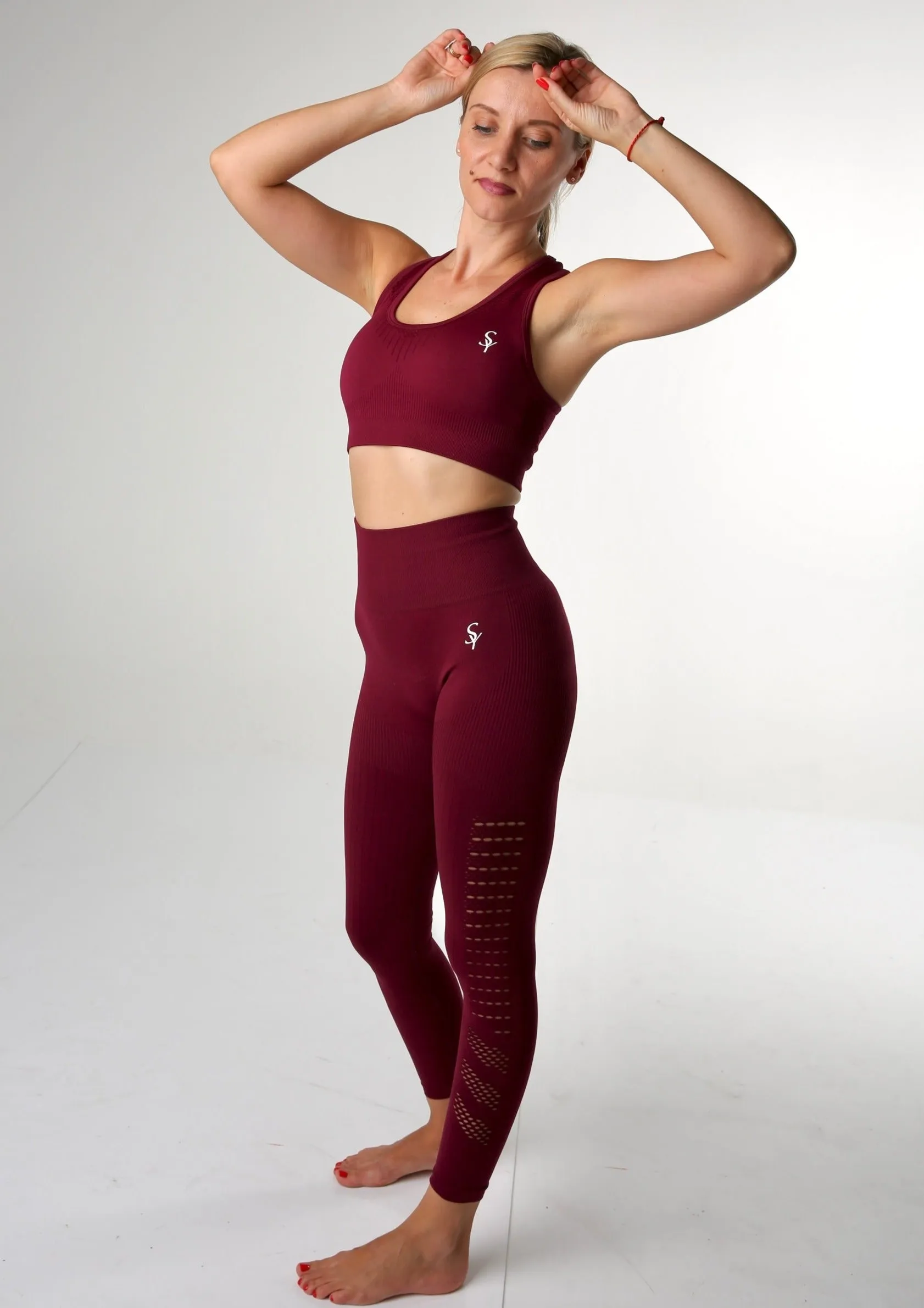 ''NirvanA'' Burgundi - 3 Piece Yoga Set.