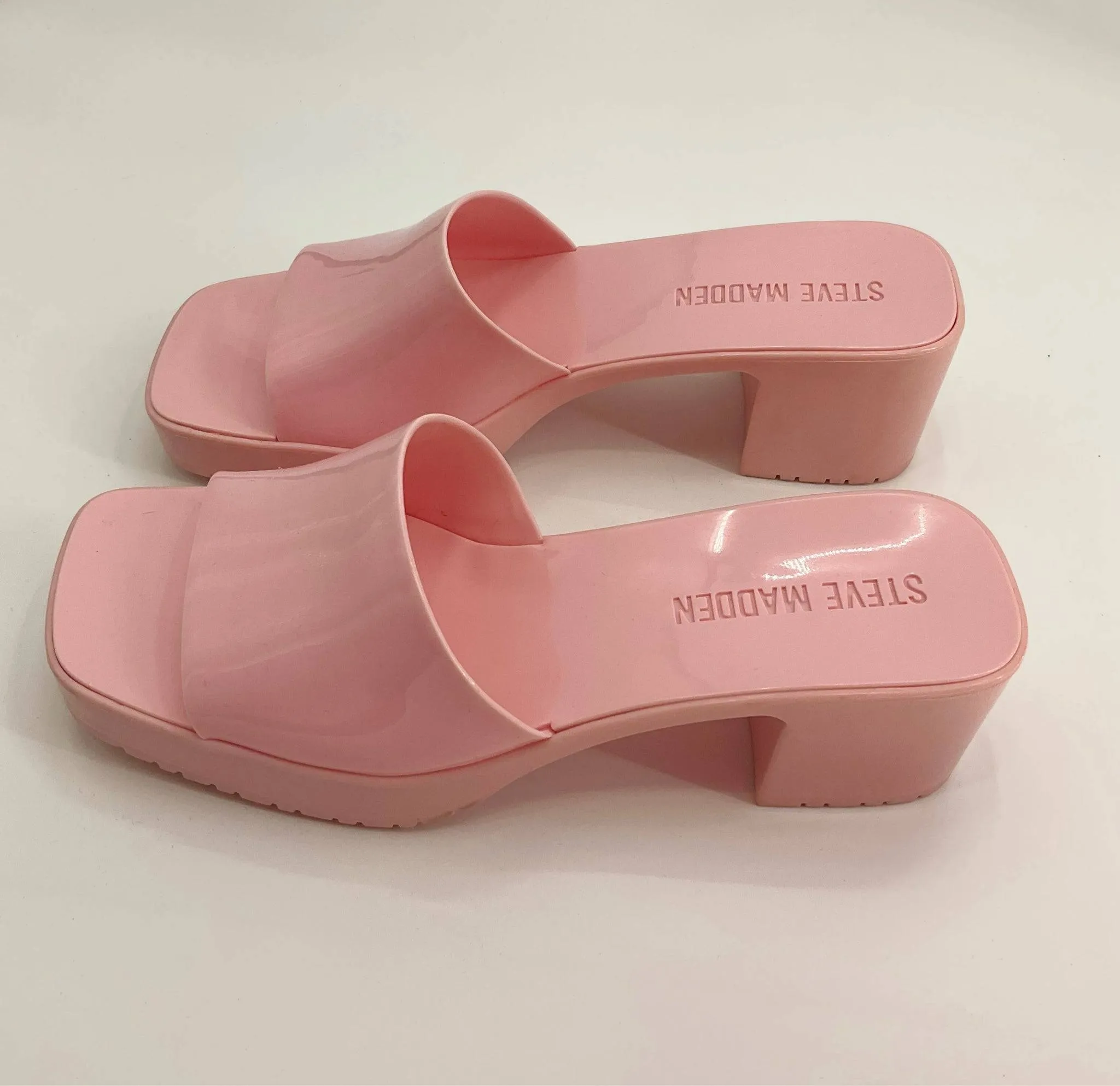 Steve Madden Sandals Size 6